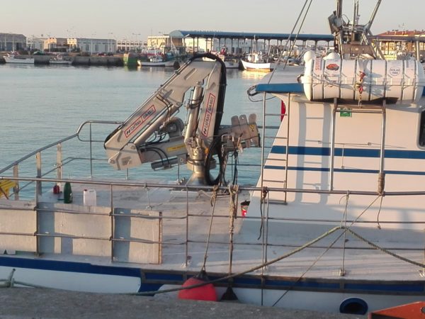 GIA-65/2 - Grúa Inoxidable / Alcance Hidráulico 7,60 m. - Imagen 11