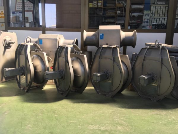 HPI-18"MD - Halador Cerco CAFRAN (Polea con Radios) Inoxidable - Imagen 3